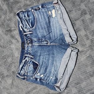 Silver Jeans boyfriend shorts